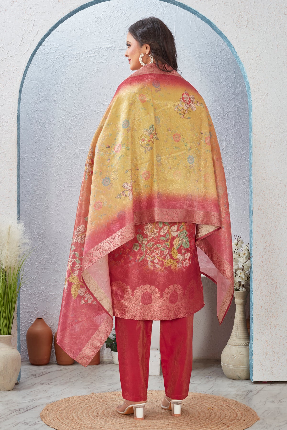 SHIMMER JACQUARD KURTI SET (2890)