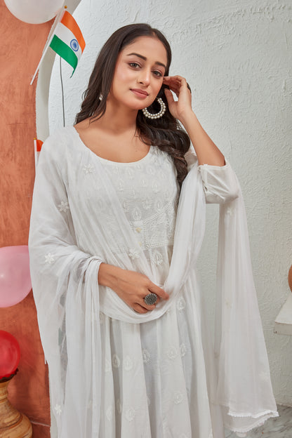 COTTON LUCKNOWI GOWN (4507)