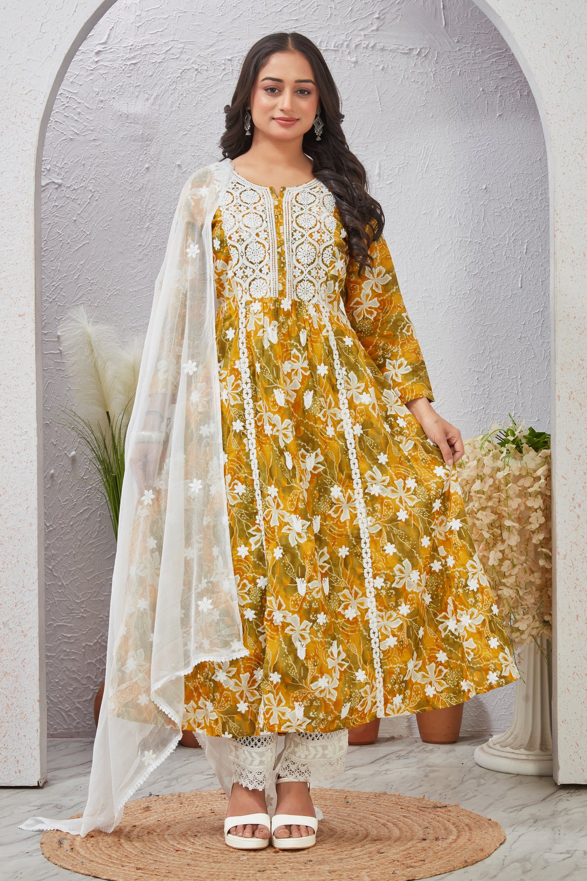COTTON LUCKNOWI GOWN (2702)