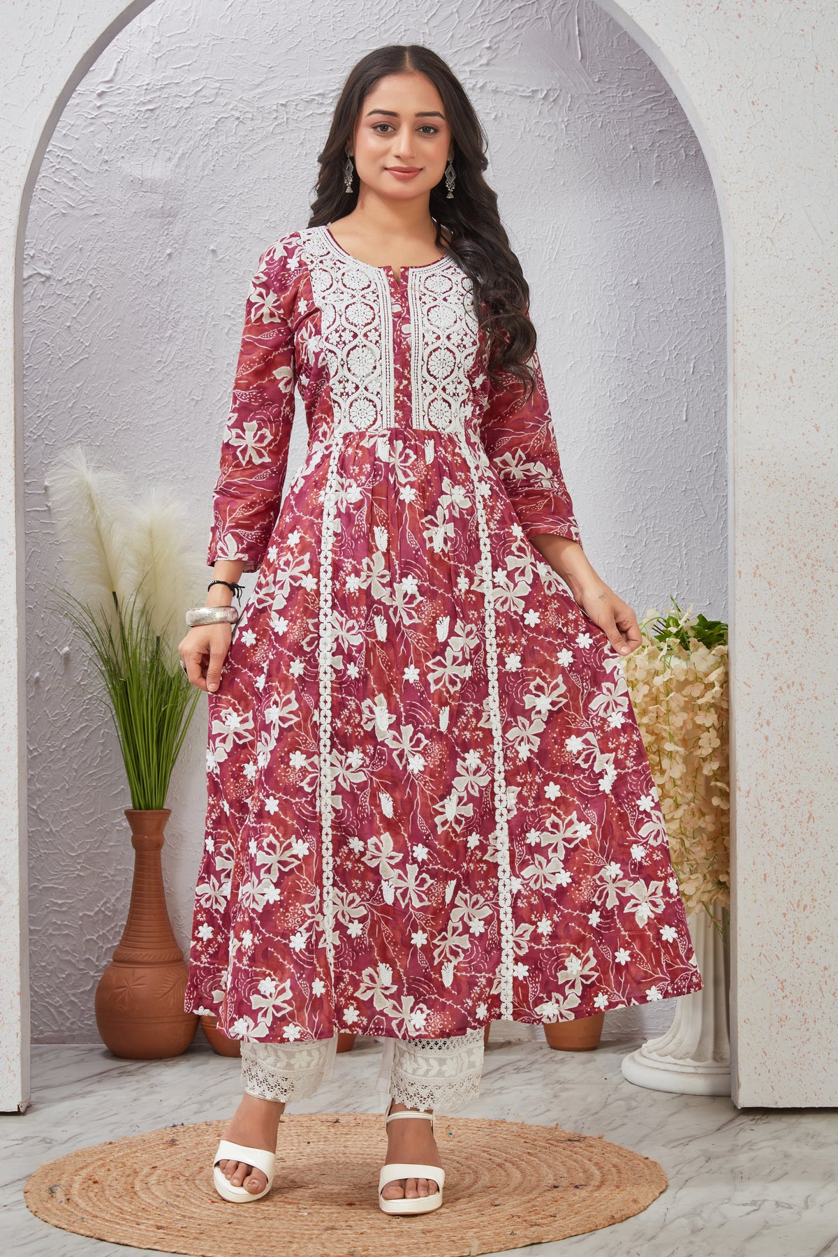 COTTON LUCKNOWI GOWN (2702)