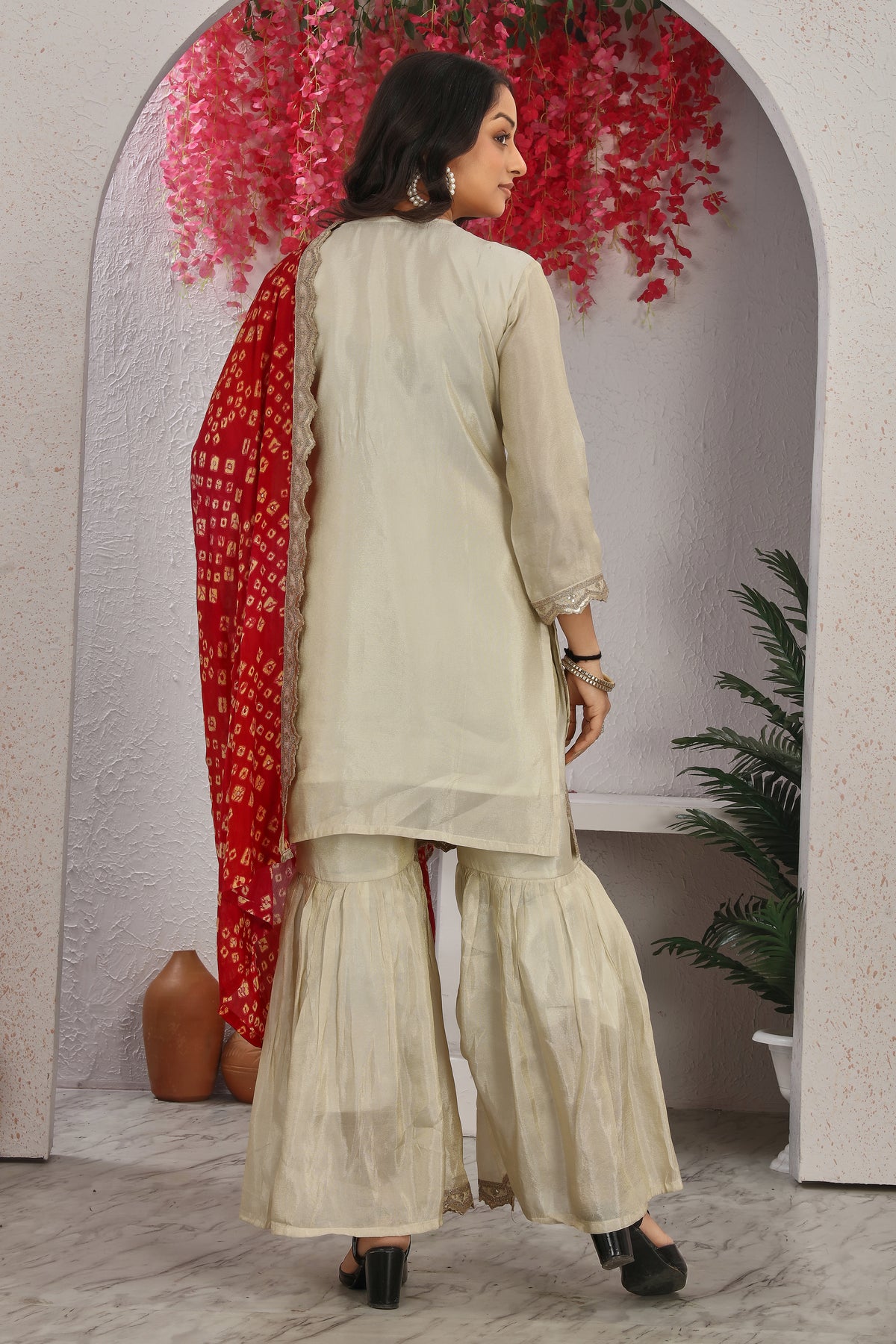 VISCSOE SHIMMER KURTI SET (2261)
